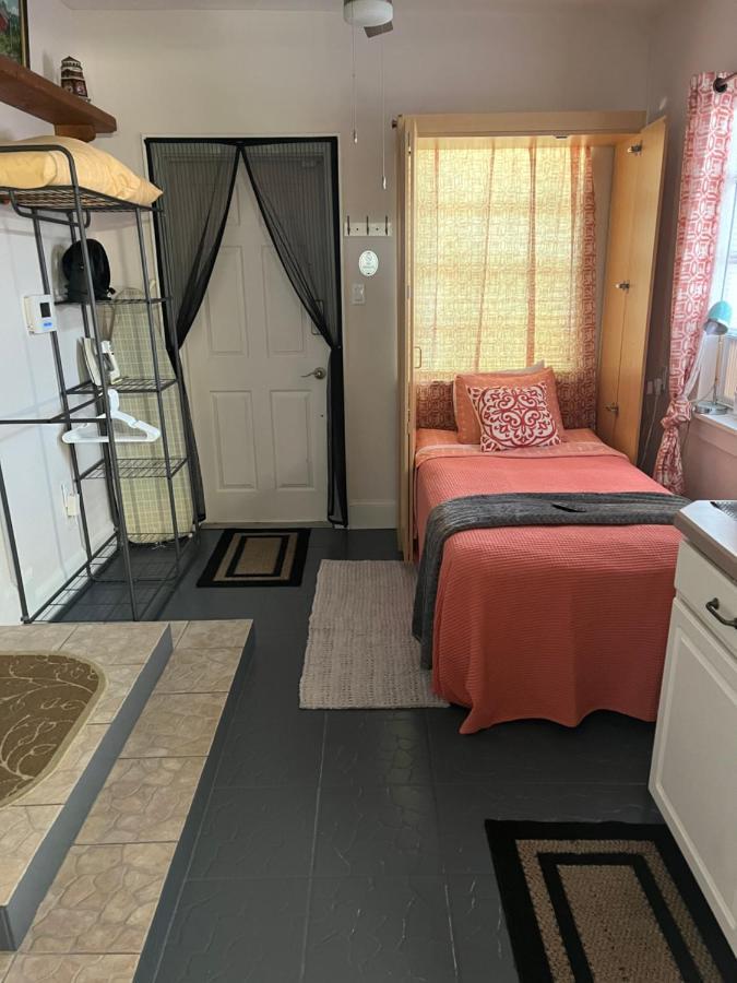 Single Room With Twin Bed On Private Property Eustis Exterior foto